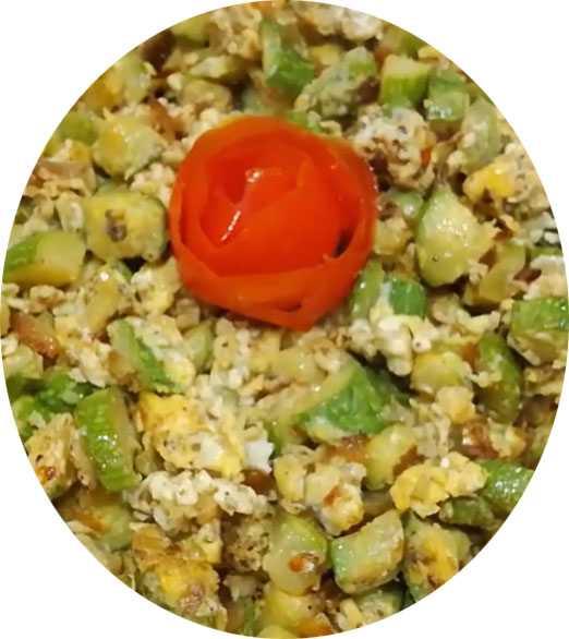 Mufarraket Kousa with minced meat